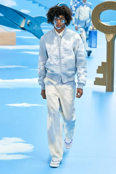 Look 52
